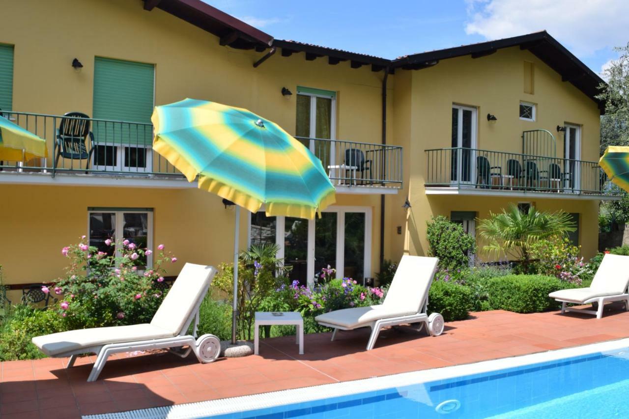 Hotel Casa Popi Мальчезине Экстерьер фото